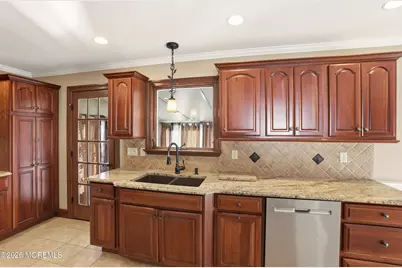 701 Northampton Boulevard, Toms River Township, NJ 08757 - Photo 14
