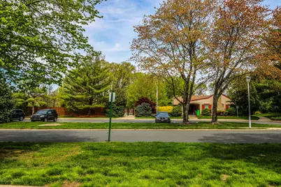 9 Amherst Court, Aberdeen Township, NJ 07747 - Photo 10