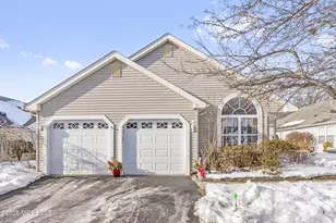 9 Pine Valley Rd, Lakewood, NJ 08701 - Photo 4