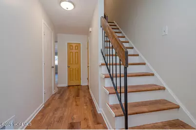92 Reynolds Court #147, Matawan, NJ 07747 - Photo 2