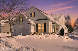 14 Redwood Dr, Ocean, NJ 07712 - Photo 2