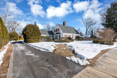 611 Blanchard Parkway, Allenhurst, NJ 07711 - Photo 6