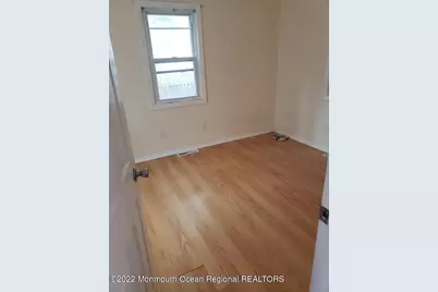 683 Mantoloking Road, Brick, NJ 08723 - Photo 8