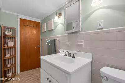 53 E Bay Way, Lavallette, NJ 08735 - Photo 14