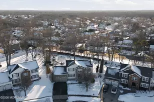 28 Jacob Dr, Howell Township, NJ 07731 - Photo 2