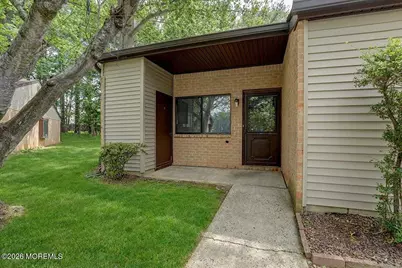 239 Medford Court #A, Manalapan Township, NJ 07726 - Photo 2