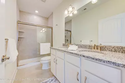 8 Raritan Cove, Keyport, NJ 07735 - Photo 24