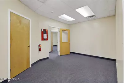 246 Monmouth Road, Oakhurst, NJ 07755 - Photo 32