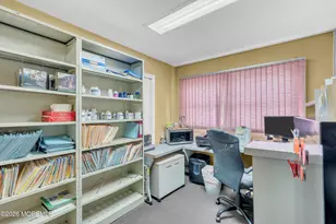 934 Hwy 36, Leonardo, NJ 07737 - Photo 12