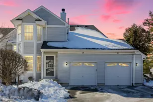 21 Hendricks Ct, Sayreville, NJ 08872 - Photo 1