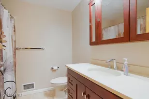 10 Elizabeth Ct, Edison, NJ 08817 - Photo 12