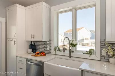 801 Bayview Avenue, Union Beach, NJ 07735 - Photo 34