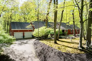 6 Twin Brooks Ct, Holmdel, NJ 07733 - Photo 6