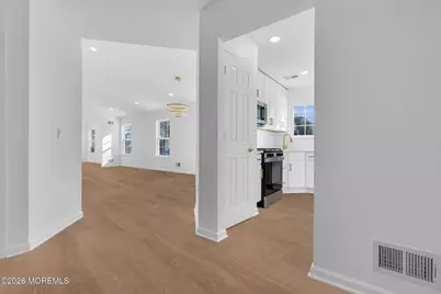 11 Schoolhouse Lane, Lakewood, NJ 08701 - Photo 10