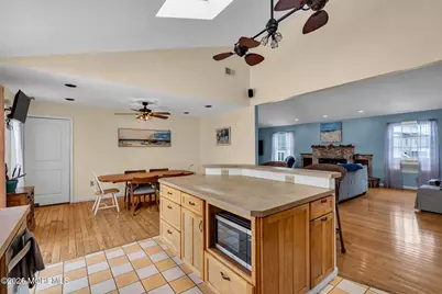 11 Avenue D, Manahawkin, NJ 08050 - Photo 18