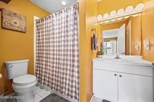 31 Atrium Way, Manalapan Township, NJ 07726 - Photo 22