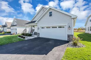 35 Saratoga Rd, New Egypt, NJ 08533 - Photo 2