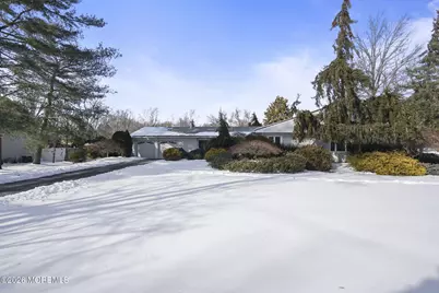 330 Plymouth Drive, Freehold, NJ 07728 - Photo 4