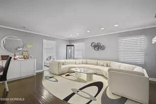 330 Plymouth Dr, Freehold, NJ 07728 - Photo 8