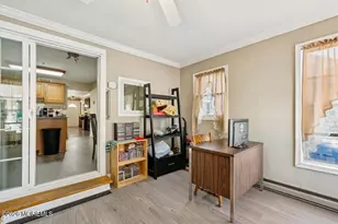 93 Halls Croft Rd, Freehold, NJ 07728 - Photo 10