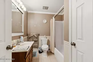 93 Halls Croft Rd, Freehold, NJ 07728 - Photo 20