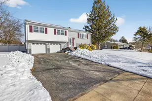 417 Crestview Terrace, Brick, NJ 08723 - Photo 4