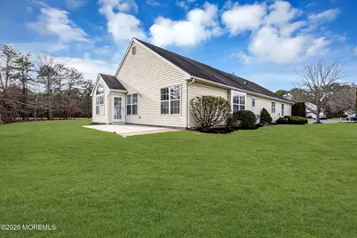 16 Rosewood Court, Lakewood, NJ 08701 - Photo 4