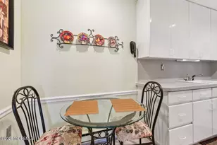 162 Cross Slope Ct, Manalapan Township, NJ 07726 - Photo 8