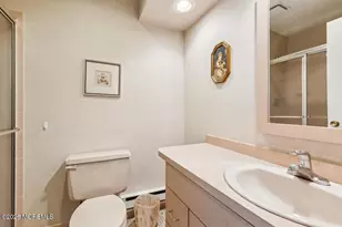 162 Cross Slope Ct, Manalapan Township, NJ 07726 - Photo 24