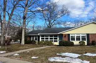 173A Sterling Ct, Lakewood, NJ 08701 - Photo 1