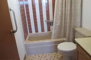 306A W Malvern Ct, Lakewood, NJ 08701 - Photo 18