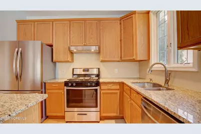 22 Wellington Street, Holmdel, NJ 07733 - Photo 12