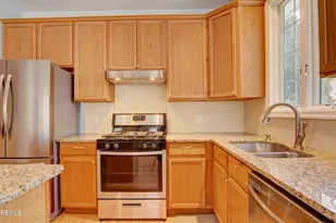 22 Wellington St, Holmdel, NJ 07733 - Photo 12