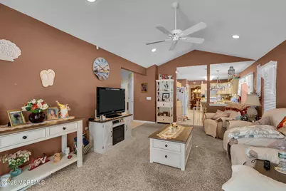 18 Rosewood Court, Lakewood, NJ 08701 - Photo 20