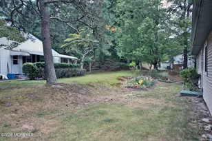 12A Sunset Rd, Whiting, NJ 08759 - Photo 20