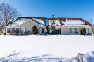 11 Ivy Hill Rd, Lakewood, NJ 08701 - Photo 1