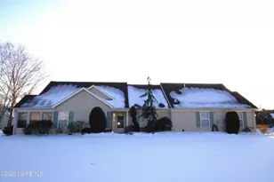 11 Ivy Hill Rd, Lakewood, NJ 08701 - Photo 1