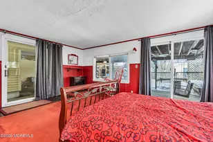 17 Crestview Dr, Middletown, NJ 07748 - Photo 44