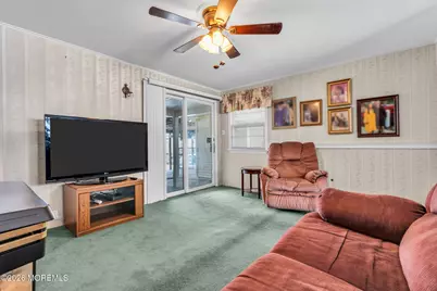 17 Crestview Drive, Middletown, NJ 07748 - Photo 18