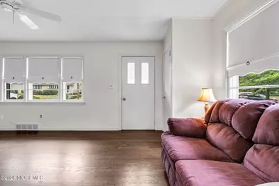 17 Crestview Drive, Middletown, NJ 07748 - Photo 6
