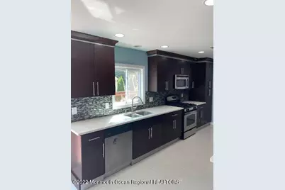 4 Ferris Court, Oakhurst, NJ 07755 - Photo 4