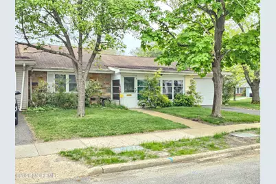 61A Hedge Drive, Lakewood, NJ 08701 - Photo 8