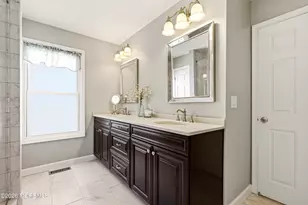 61A Hedge Dr, Lakewood, NJ 08701 - Photo 32