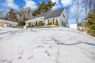 99 Idlebrook Ln, Aberdeen Township, NJ 07747 - Photo 4