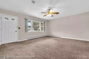 37 Zeeland Dr, Toms River Township, NJ 08753 - Photo 16