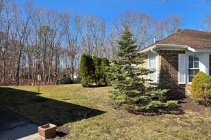 13 Dove Tree Ct, Barnegat, NJ 08005 - Photo 4