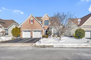 21 Jumping Brook Dr, Lakewood, NJ 08701 - Photo 2