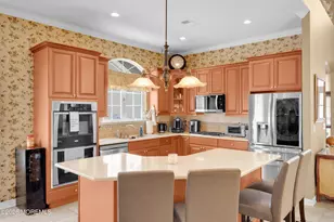 21 Jumping Brook Dr, Lakewood, NJ 08701 - Photo 6