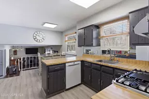 7 Colonial Ct, Howell Township, NJ 07731 - Photo 12