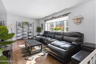 7 Colonial Court, Howell Township, NJ 07731 - Photo 4